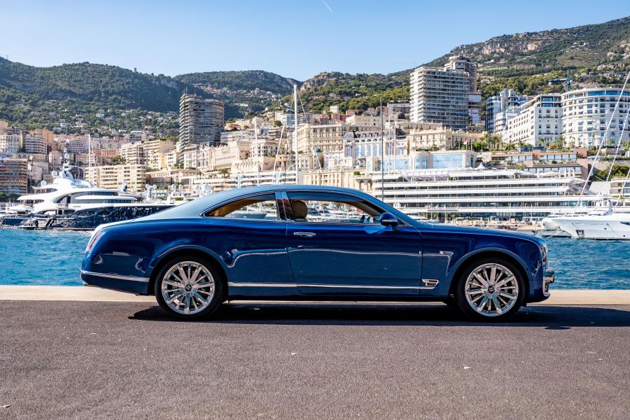  Bentley Mulsanne Coupe by Ares Design 2018 года  (фото 20 из 21)